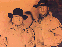 Steffen und Anita als Rancher