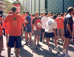Start bei den Messehallen am Schloßteich